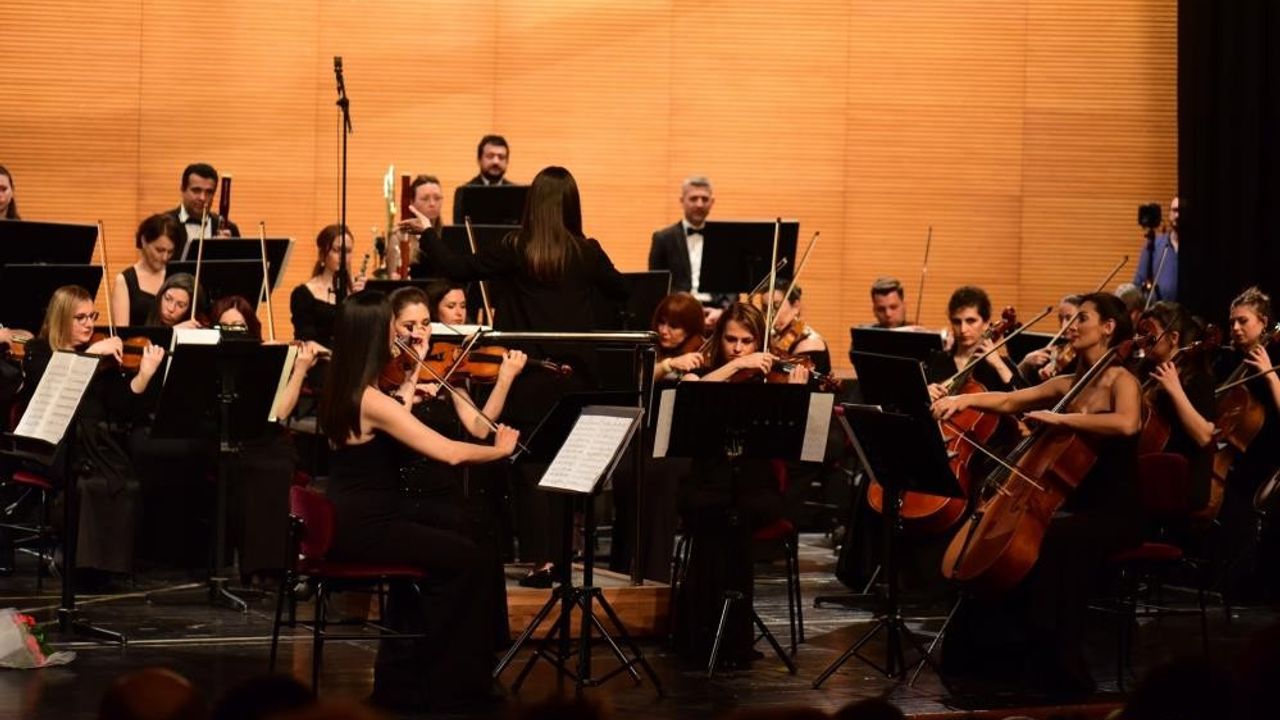 Bursa'da duygulandıran konser