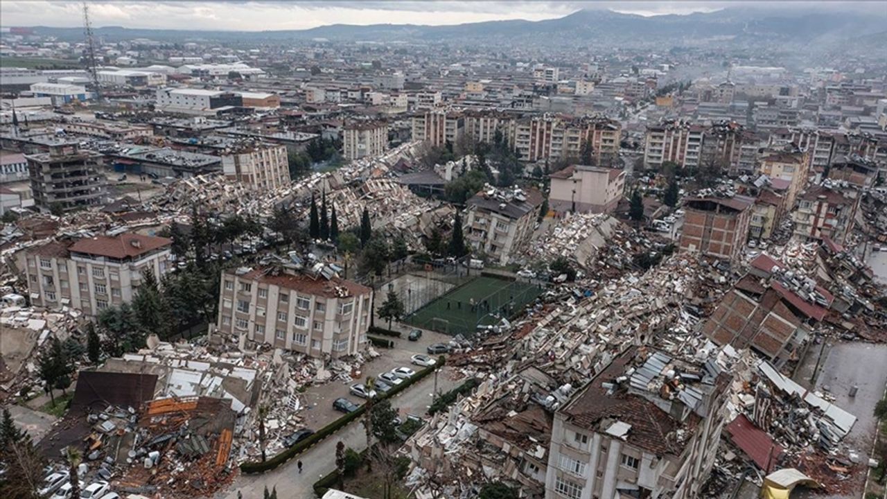 Depremlerin Türkiye ekonomisine etkisi açıklandı