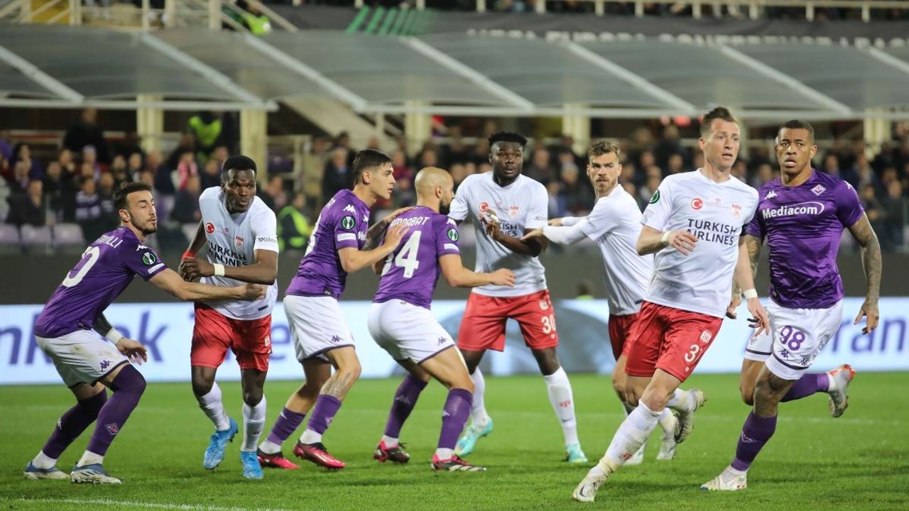 Sivasspor - Fiorentina maçı saat kaçta? Hangi kanalda yayınlanacak?