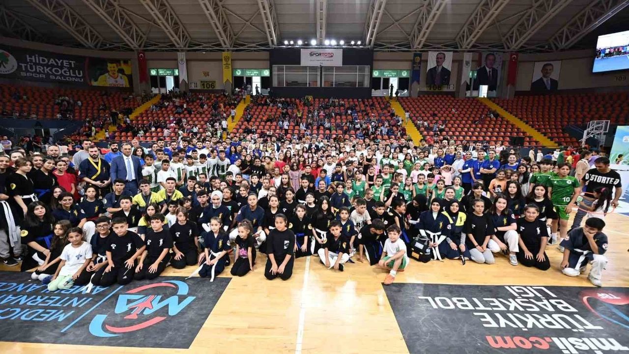 Mamak Belediyesi’nde 12 bin 666 öğrenci ücretsiz spor kurslarından faydalandı