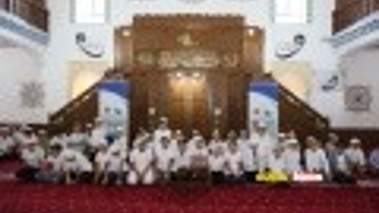İmamı Azam Cami'de Kur'an kursu eğitimleri tamamlandı