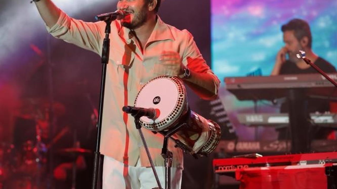 Nevşehir'de Mustafa Ceceli konseri
