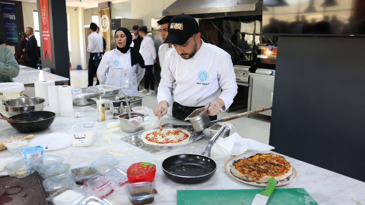 Malatya'da Gastronomi öğrencileri lezzet yarışında