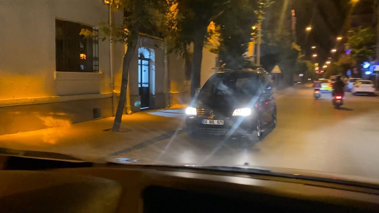 Ters yönden geldi kazaya davetiye çıkarttı