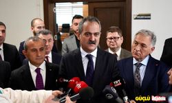 Bakan Özer: “Eğitime  bütün olarak bakıyoruz”