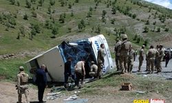 Şırnak’ta askeri personelleri taşıyan otobüs devrildi