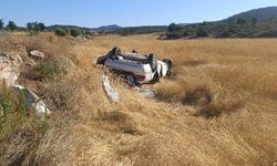 Takla atan araçta 2 ölü 4 yaralı!
