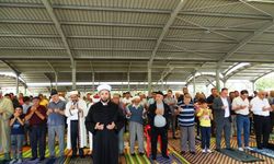 Kütahya'nın Hisarcık ilçesinde belediye öncülüğünde geleneksel şükür duası gerçekleştirildi.