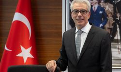 Yaşar Üniversitesi Rektörlüğü’ne atanan Prof. Dr. Levent Kandiller kimdir?