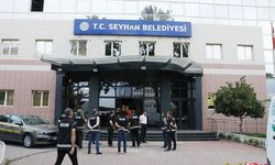 Adana'da Belediye rüşvet operasyonunda evlerde servet bulundu!