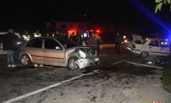 Ordu’da iki otomobil kafa kafaya çarpıştı: 6 yaralı
