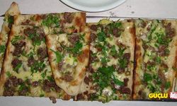 Cıvıklı pide nasıl yapılır? Cıvıklı pide hangi malzemeler kullanılır? MasterChef Cıvıklı pide