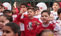 Çankayalı miniklerden işaret dili ile Atatürk sevgisi