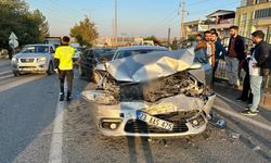 Diyarbakır’da zincirleme kaza: 6 araç birbirine girdi!