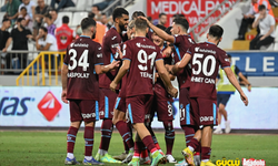 Trabzonspor'lu oyunculardan alkışlanacak hareket
