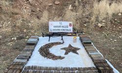 Hakkari'de PKK'ya ait mühimmat ele geçirildi