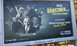 Öğretmenler Günü için asılan bilboard görenleri şok etti