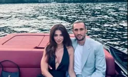 Melisa Aslı Pamuk'tan karnı burnunda pozlar