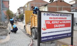 Battalgazi’de depremin izleri siliniyor