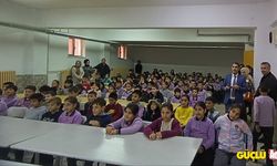 Malatya Darende’de öğrencilere Kukla gösterisi