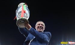 Beşiktaş'ın yeni teknik direktörü Fernando Santos oldu