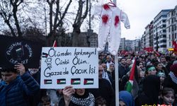 İstanbul'da Şehitlerimize Rahmet, Filistin'e Destek, İsrail'e Lanet yürüyüşü