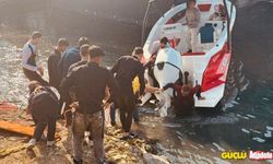 Fırat Nehri'ne atlayan kadını çevredekiler kurtardı