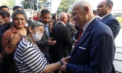 Fethi Yaşar Belediye emekçileri ile bayramlaştı
