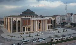 Türkiye'nin en büyük ikinci kütüphanesi Gaziantep'te hizmete açıldı!