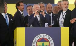 Aziz Yıldırım: "Fenerbahçe'mizi hak ettiği yere getirmek için bu emaneti talep ediyorum"