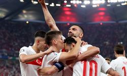 Hollanda - Türkiye maçı ilk 11'ler belli oldu!