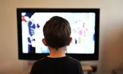 "Okul öncesi çocuklarda ekran süresi 1 saati geçmemeli"