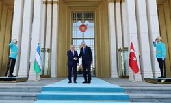 Cumhurbaşkanı Erdoğan, Mirziyoyev’i resmi törenle karşıladı