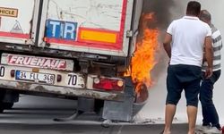 Vatandaşın müdahalesi tırı yanmaktan kurtardı!