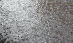 Kocaeli'de sağanak yağış vatandaşlara zor anlar yaşattı