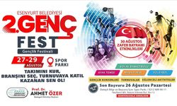 Esenyurt 2. Gençlik Festivali GençFest’te dereceye giren sporcular ödüllerini aldı