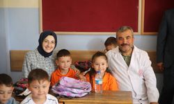 Okul çantaları Ankara Akyurt Belediyesi'nden