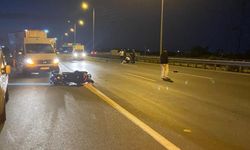 Otomobille çarpışan genç motosiklet sürücüsü hayatını kaybetti