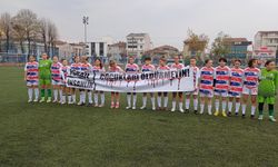 Düzceli kadın futbolculardan insanlığa çağrı