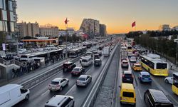 İstanbul trafiğinde 'ara tatil' yoğunluğu