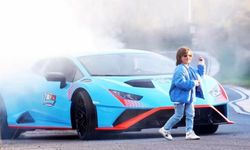 Minik Zayn'dan Lamborghini şovu