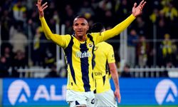 Fenerbahçeli Rodrigo Becao ameliyat oldu