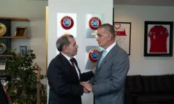 Dursun Özbek, TFF Başkanı Hacıosmanoğlu'na ateş püskürdü