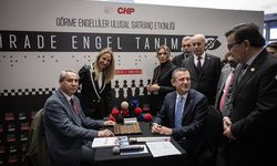 CHP lideri Özel Görme Engelliler Satranç Turnuvası'nın açılışını yaptı