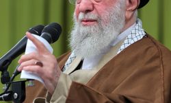 İran dini lideri Hamaney ABD'yi uyardı!