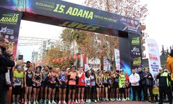 Adana Kurtuluş Yarı Maratonu’na rekor katılım