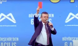 Özgür Özel iktidara kırmızı kart gösterdi