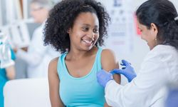 İngiltere’de HPV aşısı genç kadınlarda ölümleri sıfırladı