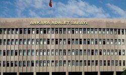 Ahmet Davutoğlu Ankara Adliyesi’ne geldi
