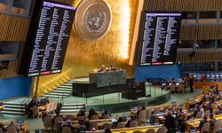BM, İran’a yönelik silah ambargosunu yeniden yürürlüğe koydu